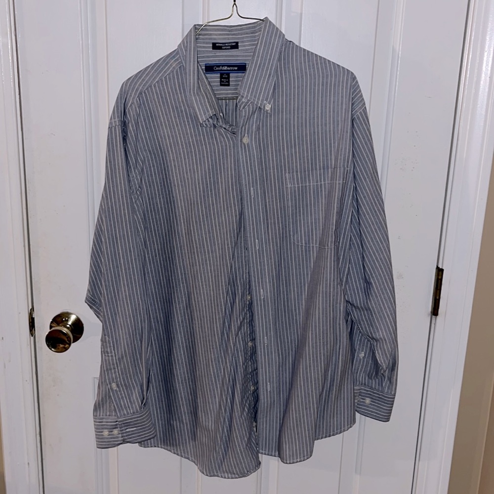 Long sleeve button down shirt